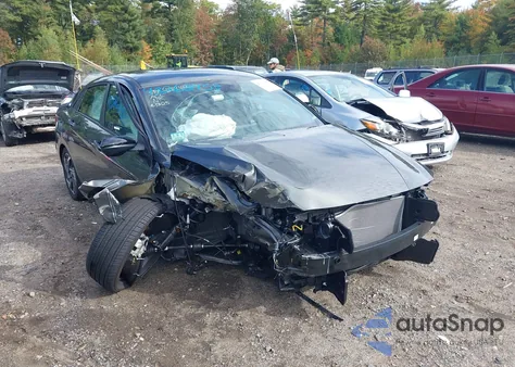 2025 Hyundai Elantra Sel Sport from USA, damaged, VIN KMHLM4DG0SU933047